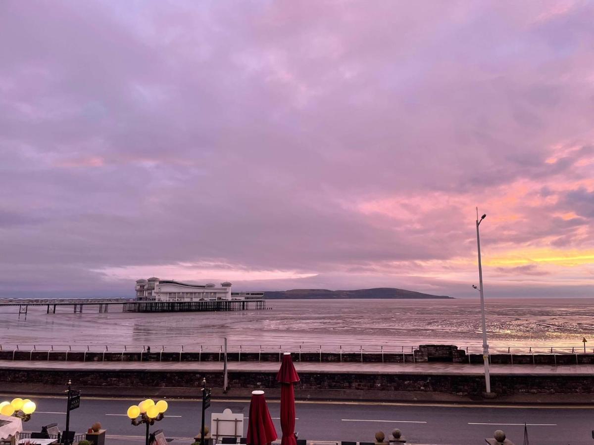 Bay View Rooms At Mentone Hotel ウェストン・スパー・メア エクステリア 写真