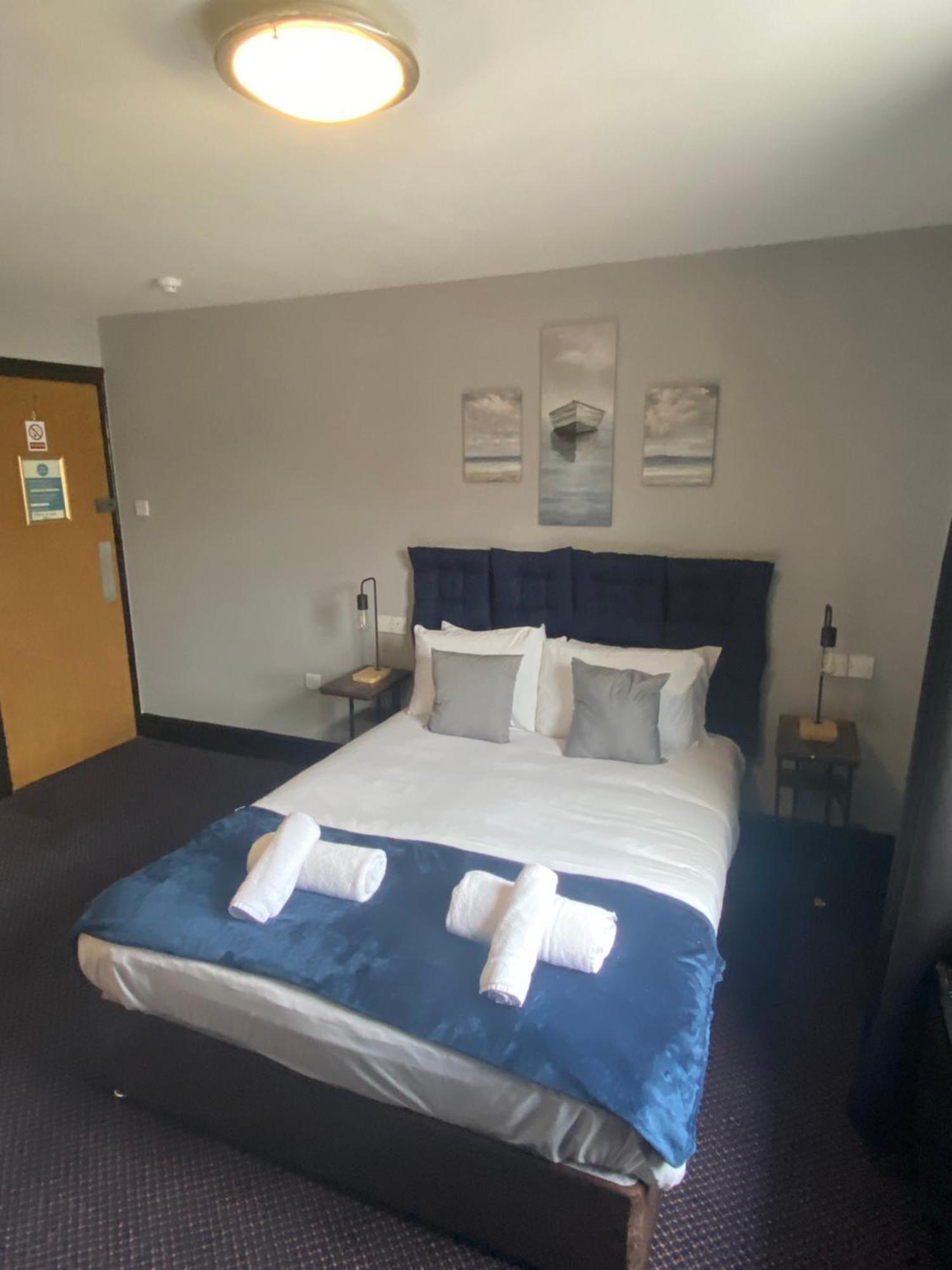 Bay View Rooms At Mentone Hotel ウェストン・スパー・メア エクステリア 写真