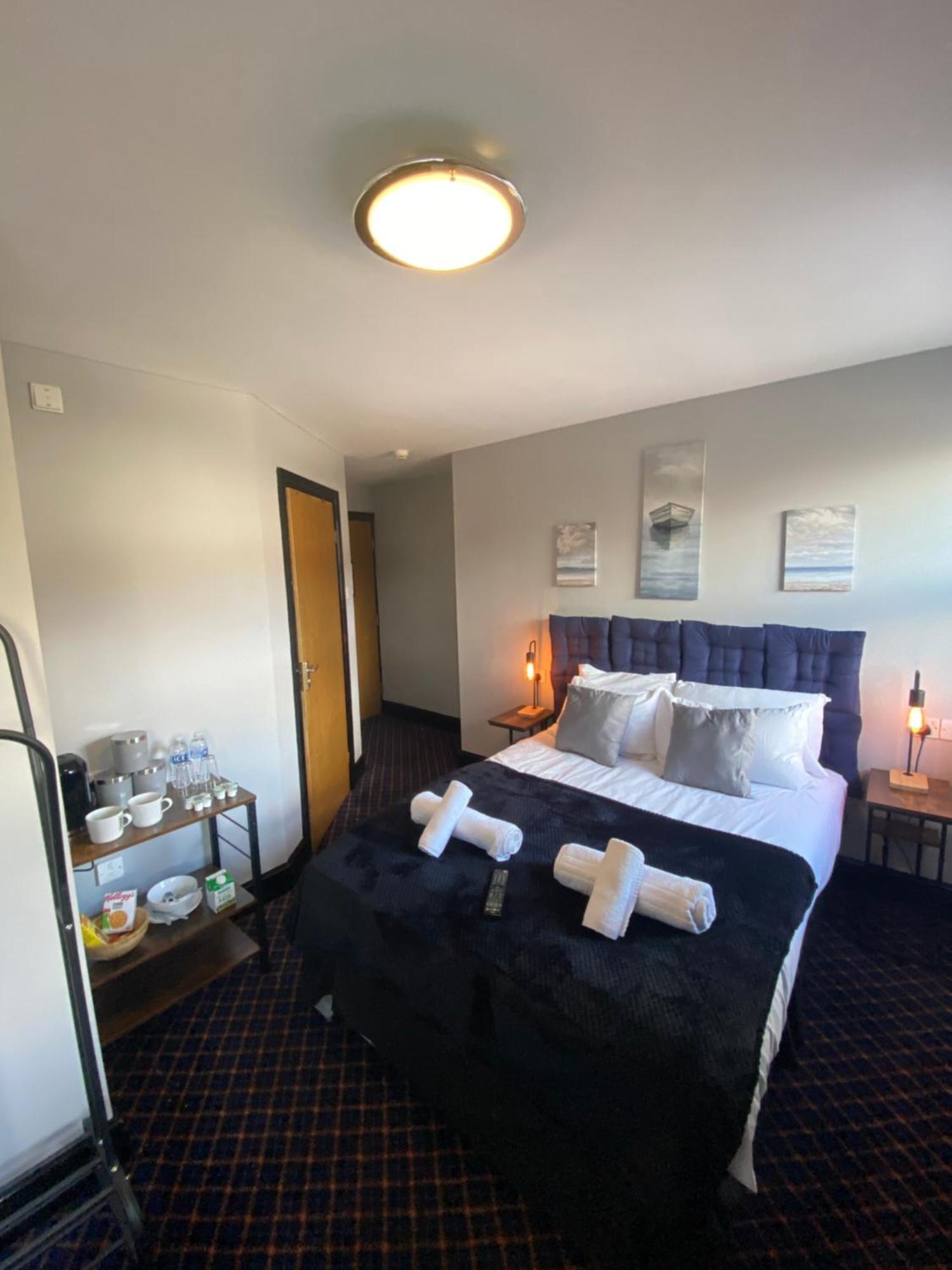 Bay View Rooms At Mentone Hotel ウェストン・スパー・メア エクステリア 写真