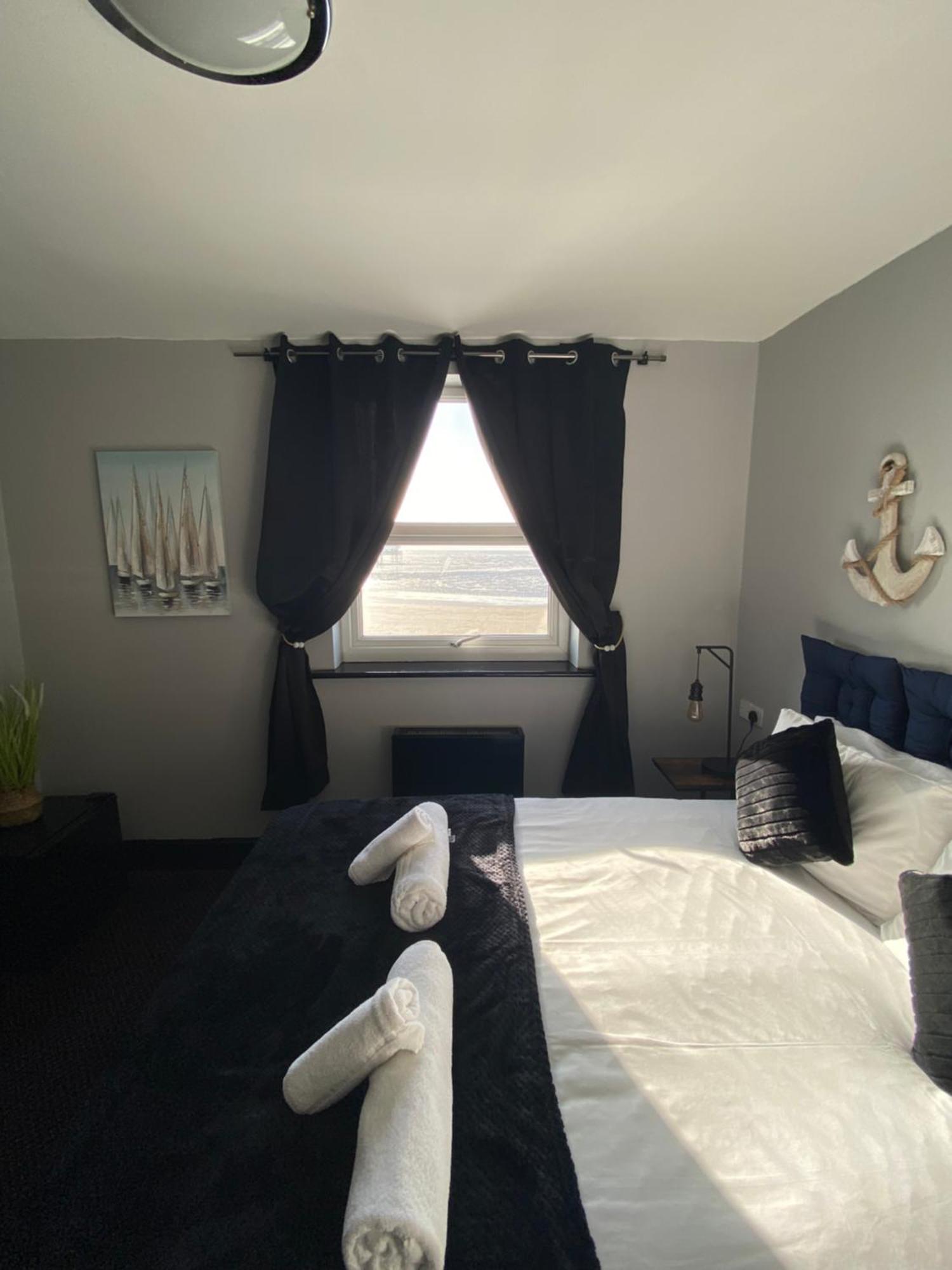Bay View Rooms At Mentone Hotel ウェストン・スパー・メア エクステリア 写真