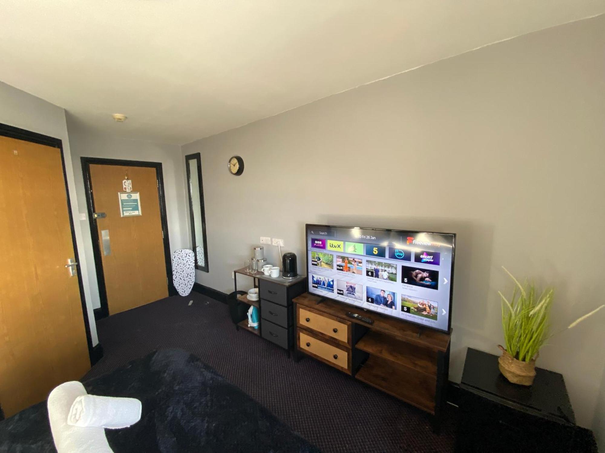 Bay View Rooms At Mentone Hotel ウェストン・スパー・メア エクステリア 写真