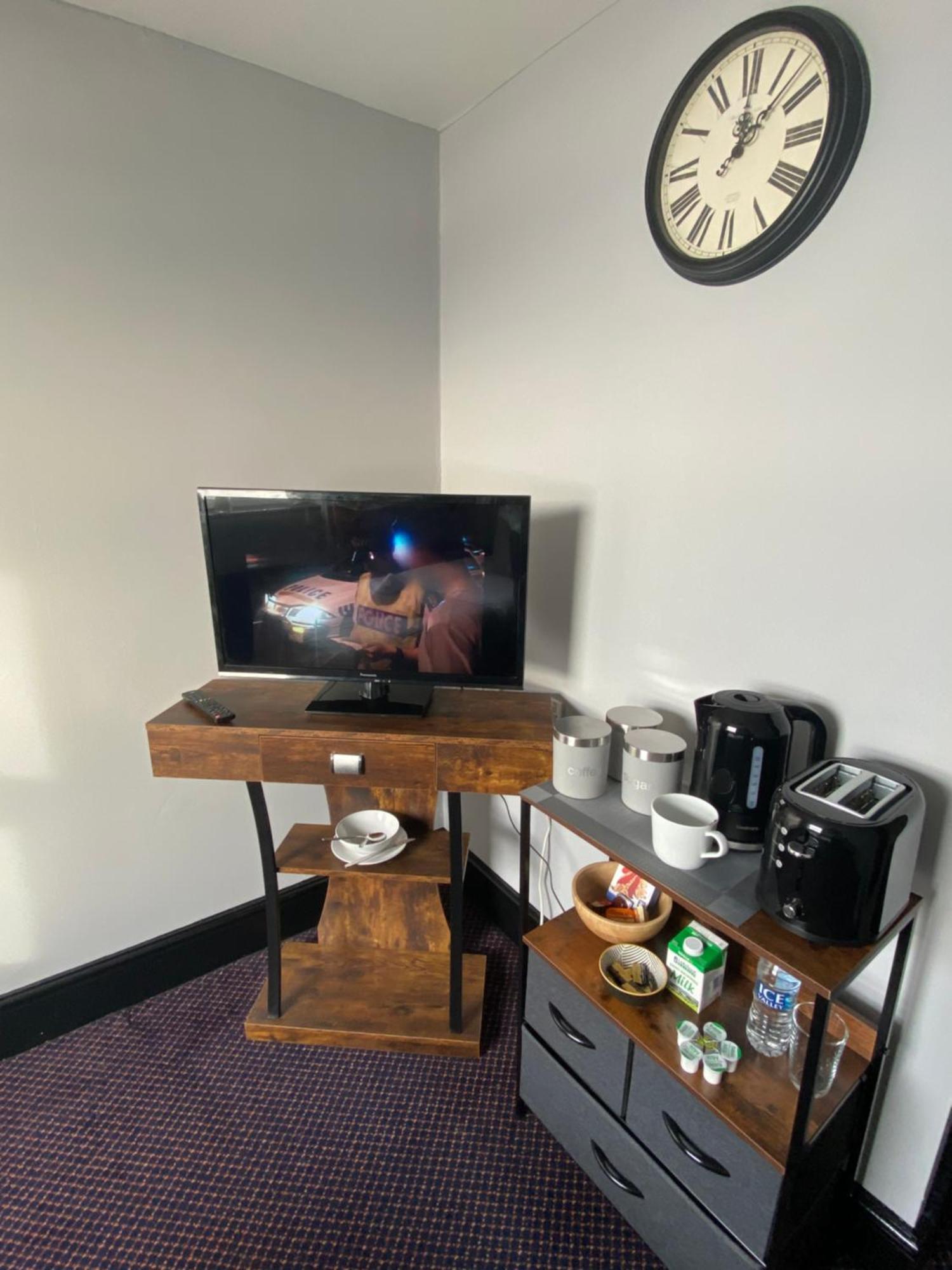 Bay View Rooms At Mentone Hotel ウェストン・スパー・メア エクステリア 写真