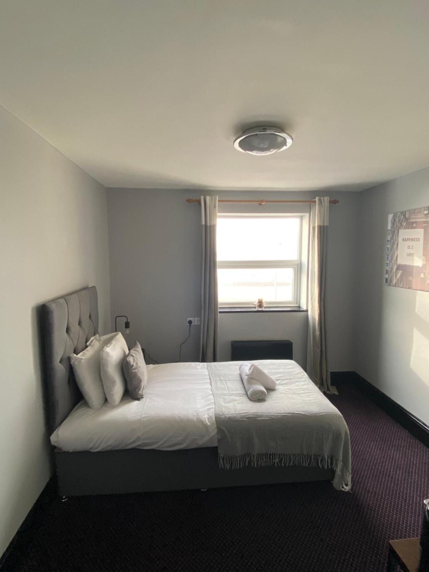 Bay View Rooms At Mentone Hotel ウェストン・スパー・メア エクステリア 写真