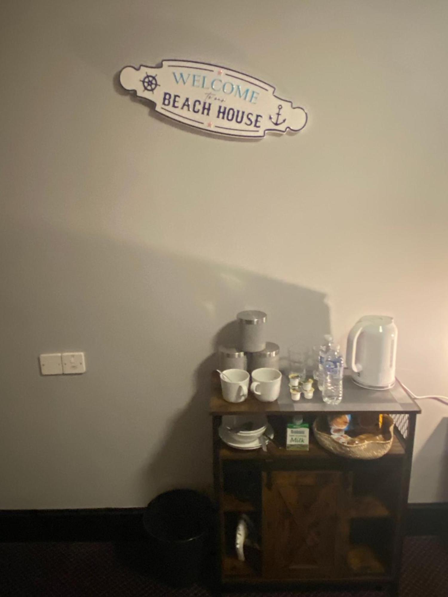 Bay View Rooms At Mentone Hotel ウェストン・スパー・メア エクステリア 写真