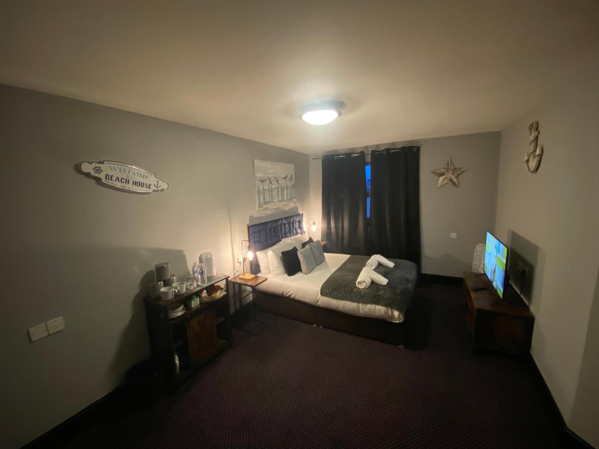Bay View Rooms At Mentone Hotel ウェストン・スパー・メア エクステリア 写真