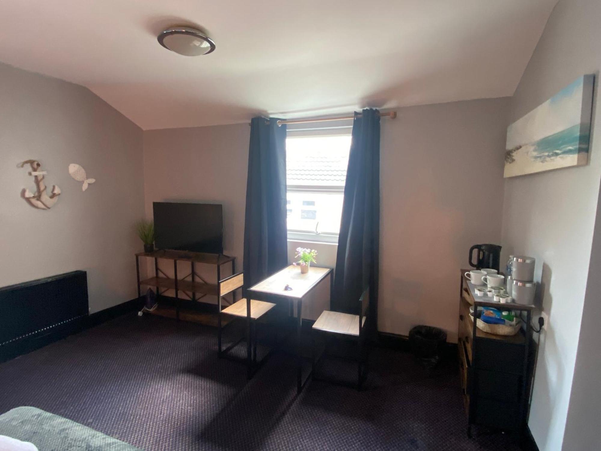 Bay View Rooms At Mentone Hotel ウェストン・スパー・メア エクステリア 写真