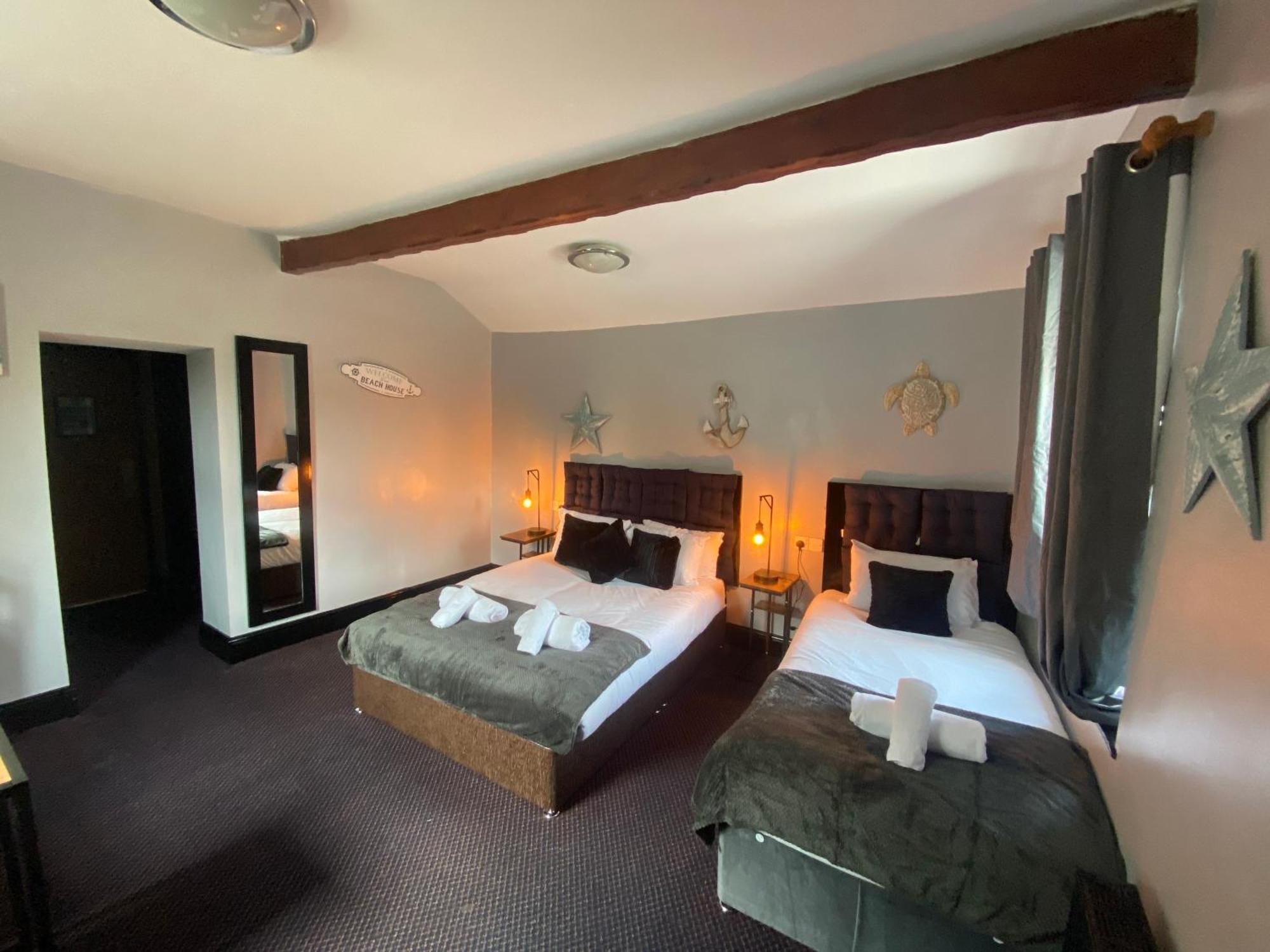 Bay View Rooms At Mentone Hotel ウェストン・スパー・メア エクステリア 写真
