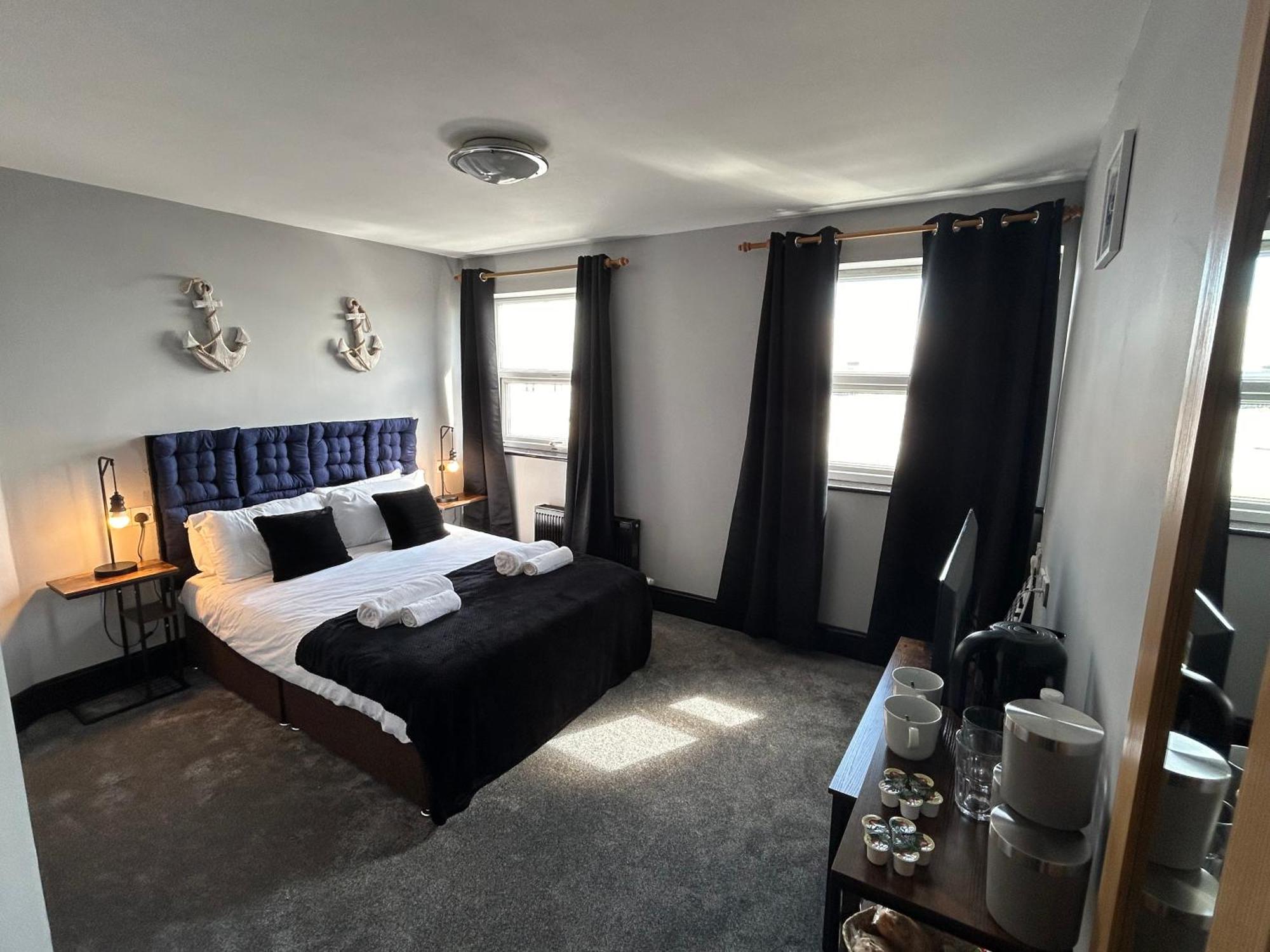 Bay View Rooms At Mentone Hotel ウェストン・スパー・メア エクステリア 写真