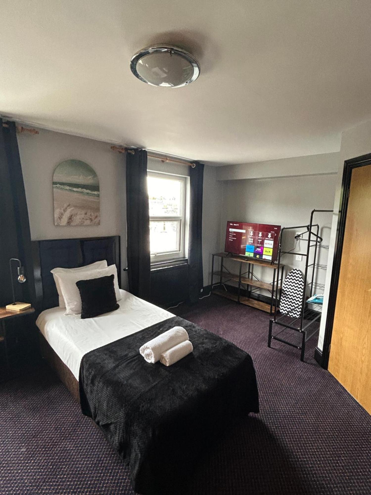Bay View Rooms At Mentone Hotel ウェストン・スパー・メア エクステリア 写真
