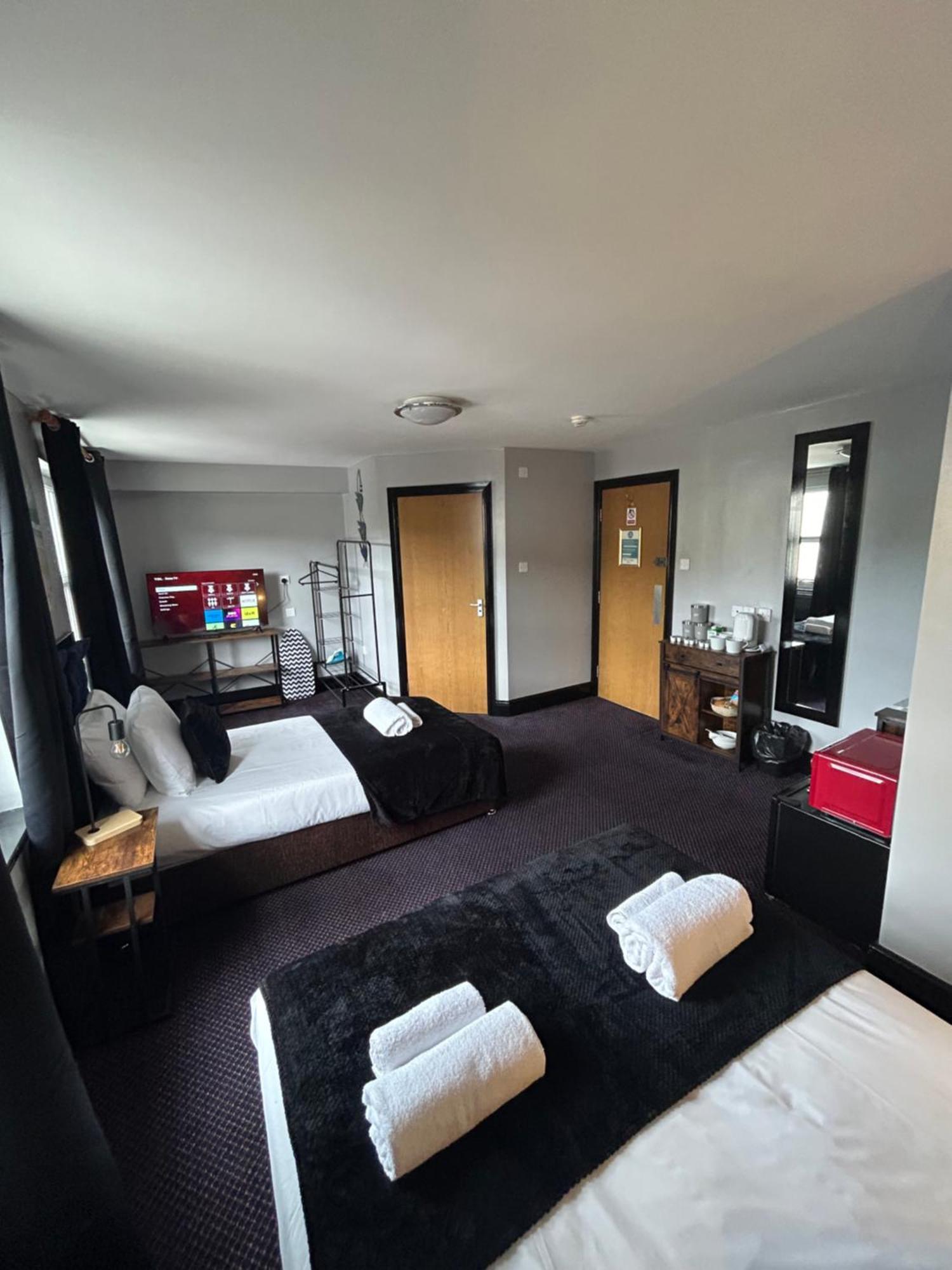 Bay View Rooms At Mentone Hotel ウェストン・スパー・メア エクステリア 写真